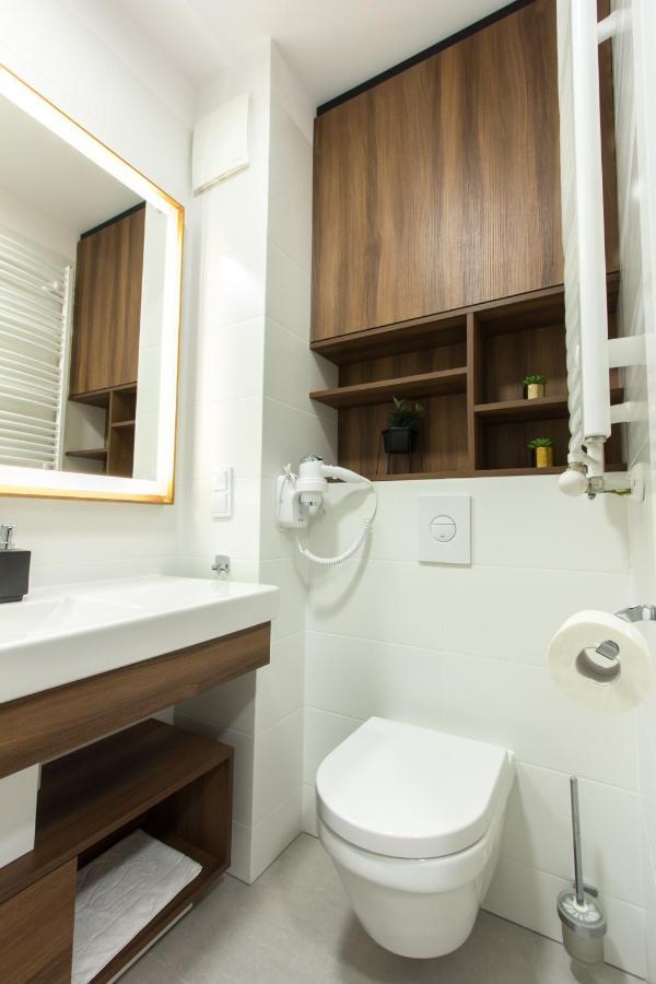 Bel Mare Apartament 128 Z Ogrodkiem Miedzyzdroje Ngoại thất bức ảnh